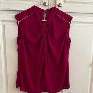 Worthington Fuchsia Sleeveless Blouse with Zipper Accents